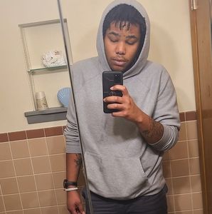 Meet your Posher, Thomas